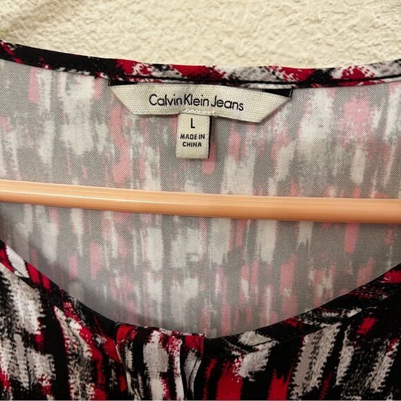 Calvin Klein Jeans Long Sleeve Top (Size Large) - Picture 5 of 5